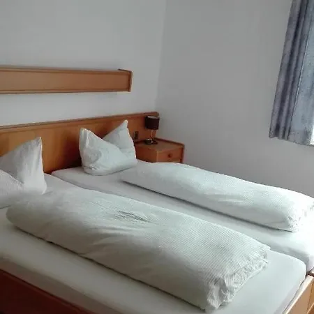 Restaurant Hirsch Szálloda