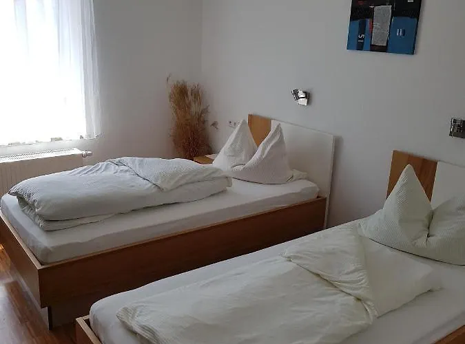 Restaurant Hirsch Hotel *